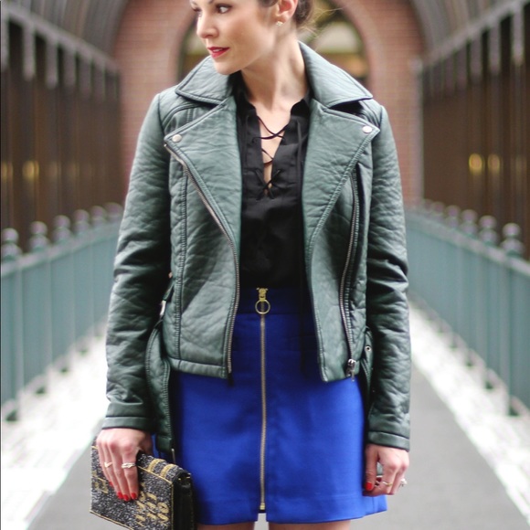 Front Zip Mini Skirt - Picture 1 of 3